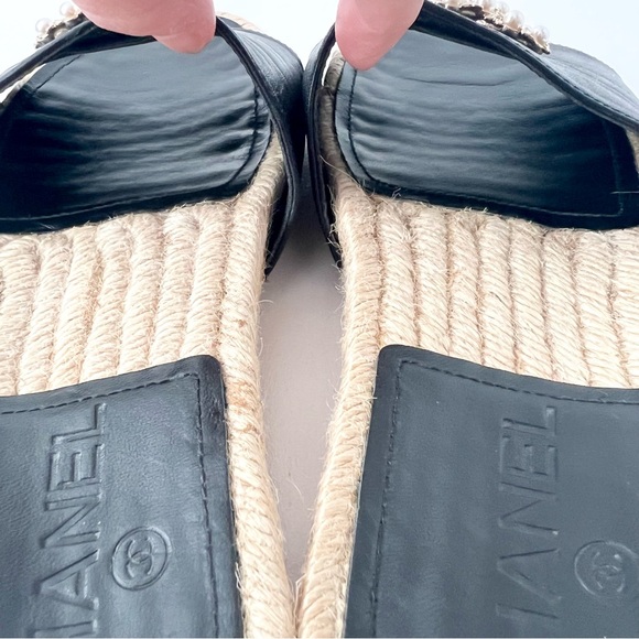 CHANEL | Pearl Embellished CC Logo Black Leather Espadrille Slide Sandals EU 37 - Picture 8 of 14